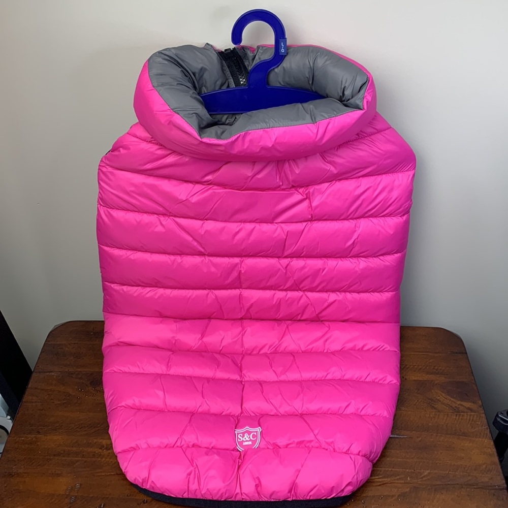 Sydney & Co Reversible Pet Puffer Jacket - Picture 4 of 9